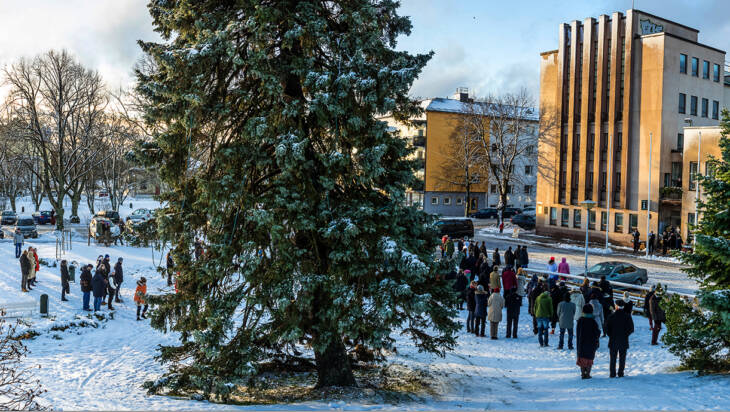 Julfreden utlyses från stadshusets balkong